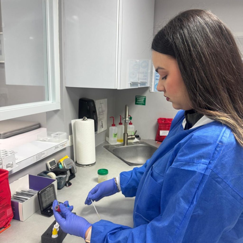 Laboratorio Clínico Plaza Palacios (2)